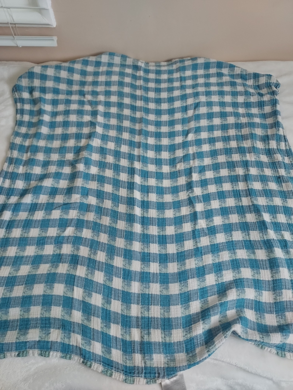 Bébé au Lait Single Aqua & White Check Cotton Muslin Swaddle - Picture 3 of 7